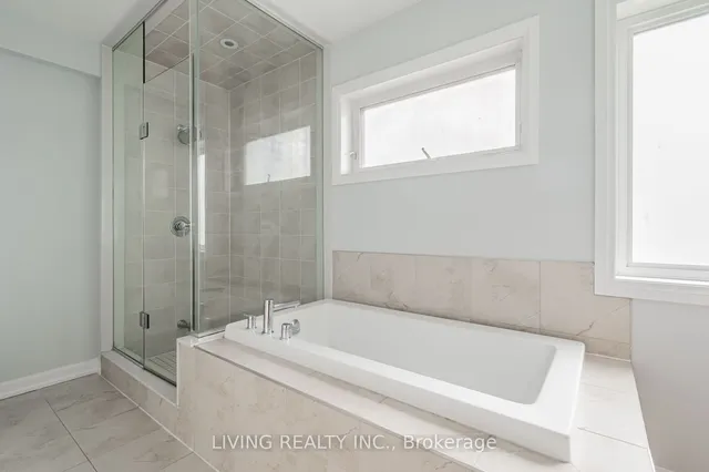 Additional image 29 of 21 Caroline Carpenter Grve