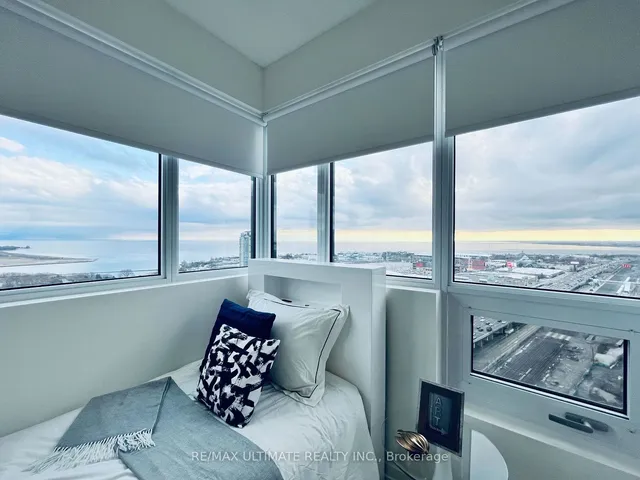 Additional image 20 of 49 East Liberty St Unit 2503