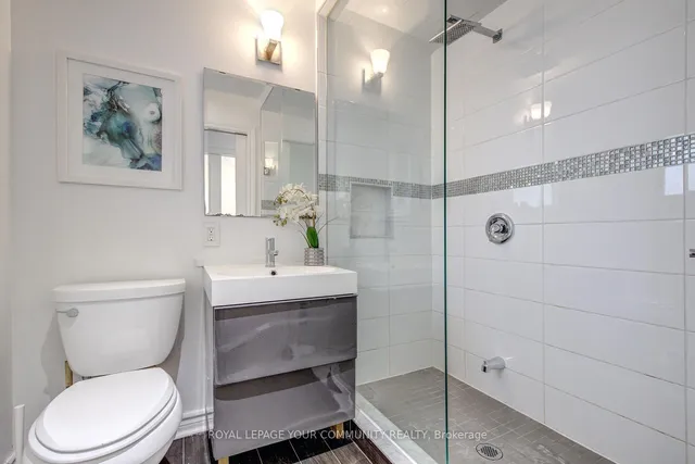 Additional image 19 of 2 Christina Cres