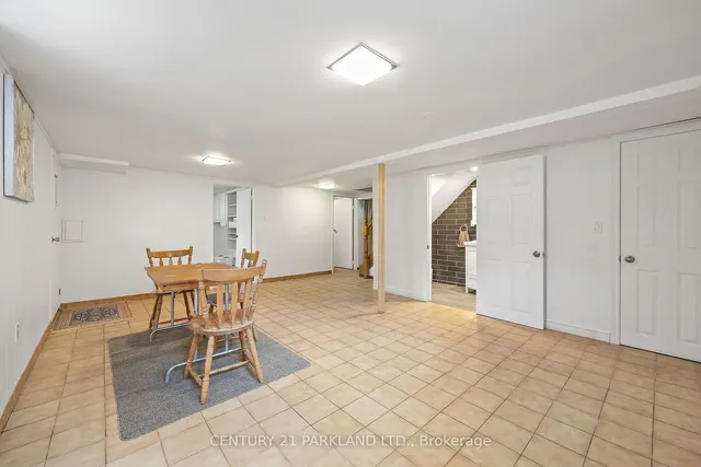 Additional image 30 of 114 Rosemount Ave