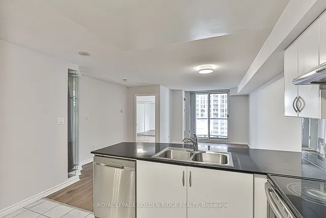 Additional image 9 of 801 Bay St Unit 1103