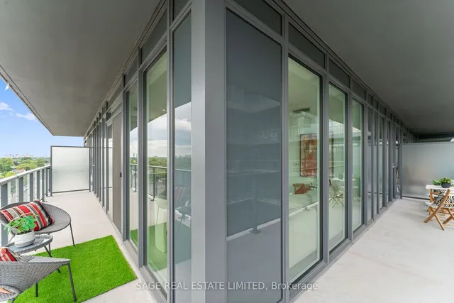 Additional image 15 of 500 Dupont St Unit 603