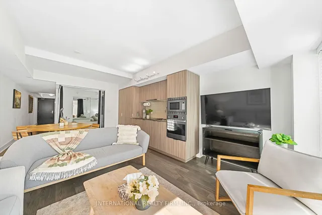 Additional image 4 of 955 Bay St Unit 617