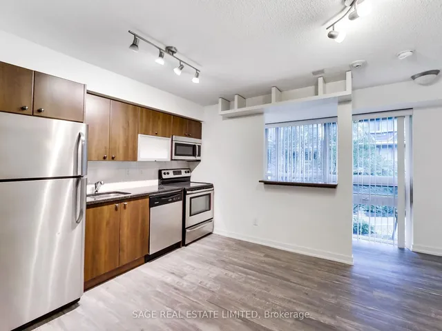 Additional image 19 of 57 East Liberty St Unit 214