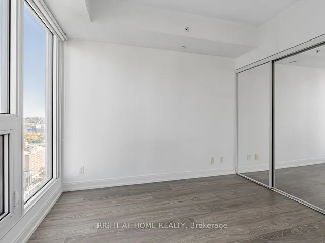 Additional image 21 of 181 Dundas St Unit 2715