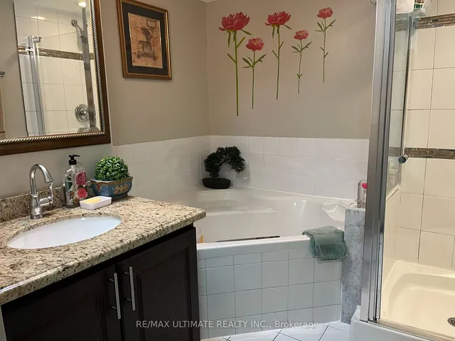 Additional image 25 of 3233 Eglinton Ave Unit 710