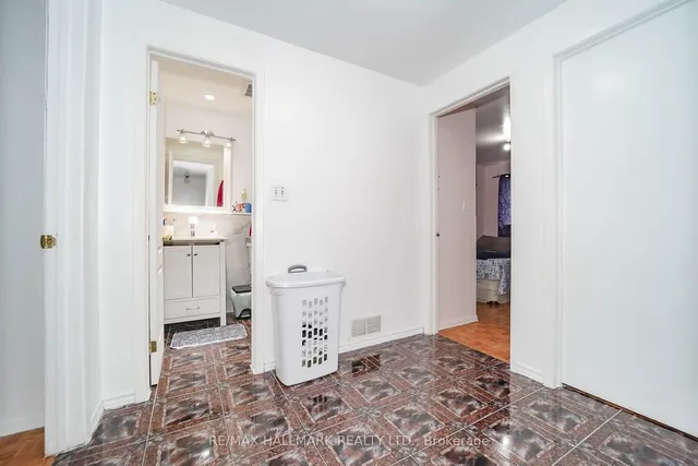 Additional image 20 of 353 DRIFTWOOD Ave Unit #2