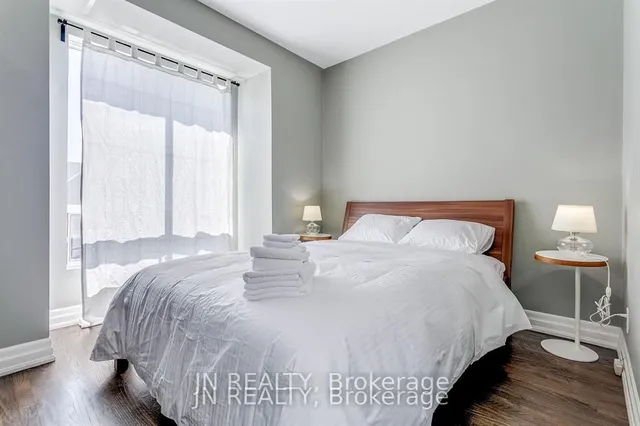 Additional image 18 of 308 Harbord St