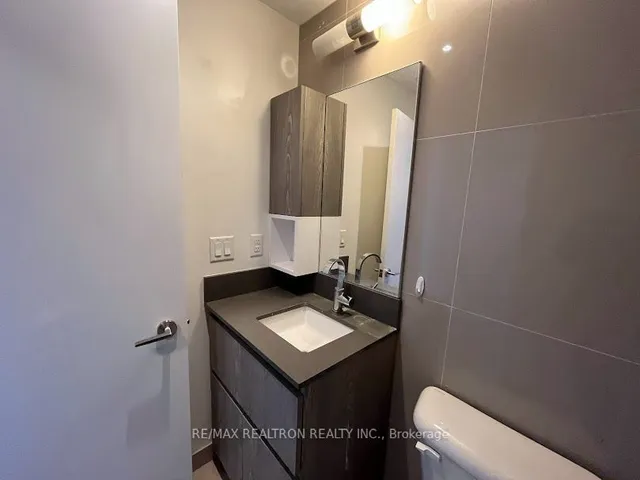 Additional image 9 of 30 Baseball Pl Unit 632