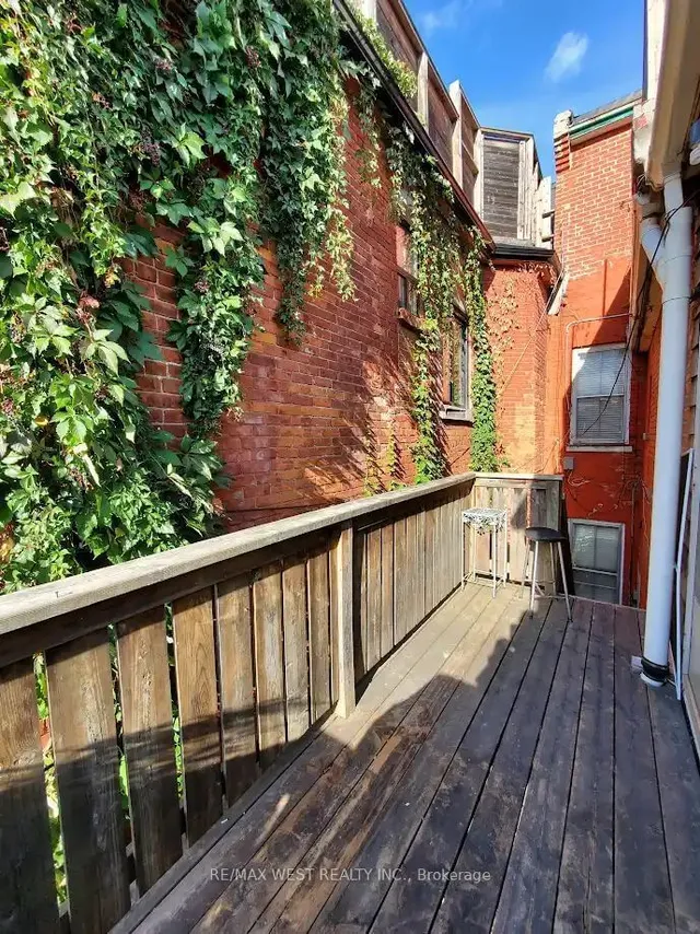 Additional image 27 of 112 Crawford St