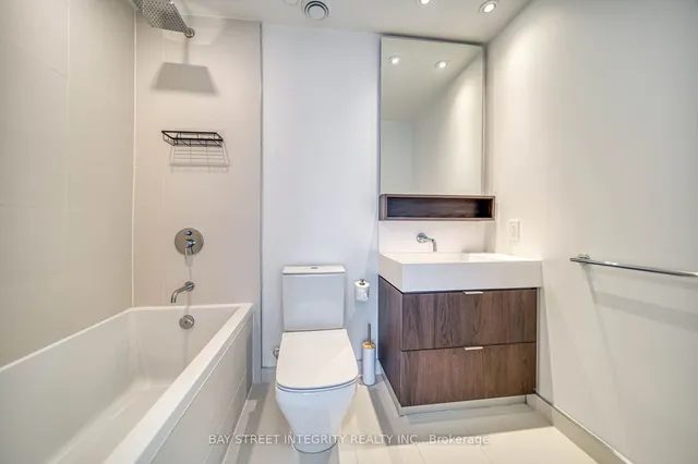 Additional image 12 of 5 Soudan Ave Unit 1002