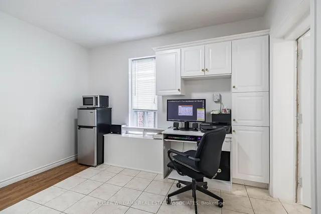 Additional image 26 of 25 Boustead Ave