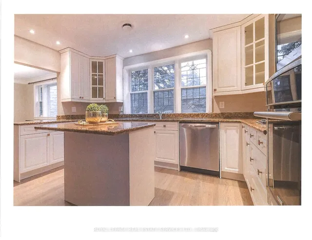 Additional image 13 of 2 Stinson Circ