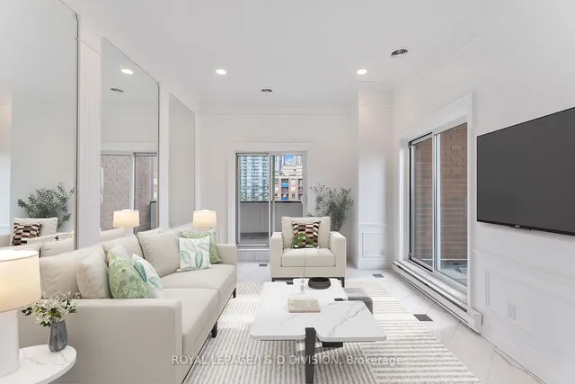 Additional image 5 of 914 Yonge St Unit 1108/09