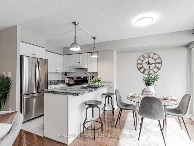 Additional image 10 of 43 Eglinton Ave Unit 1011