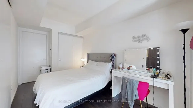 Additional image 8 of 159 Dundas St Unit 705