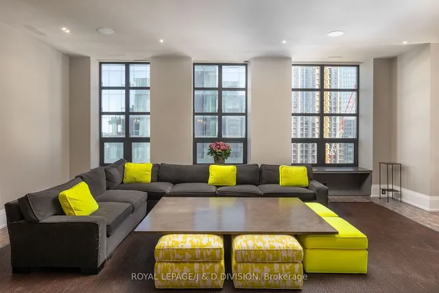 Additional image 2 of 68 Yorkville Ave Unit 1601