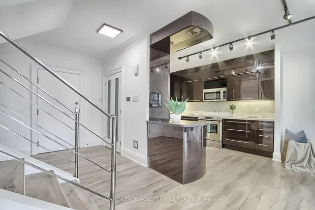 Additional image 6 of 55A Avenue Rd Unit 406