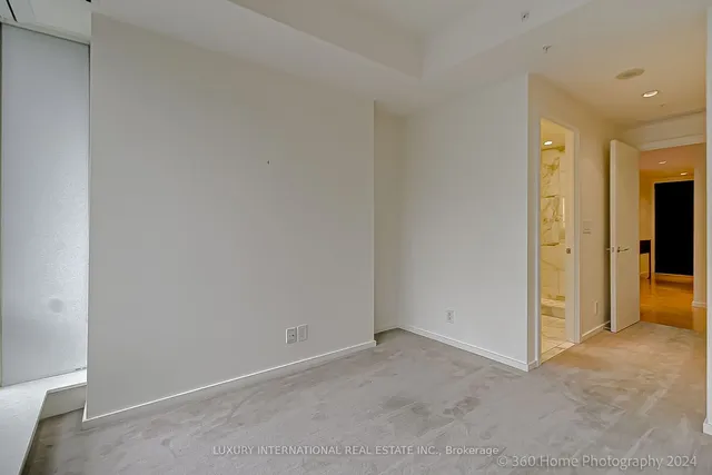 Additional image 15 of 180 University Ave Unit 2501