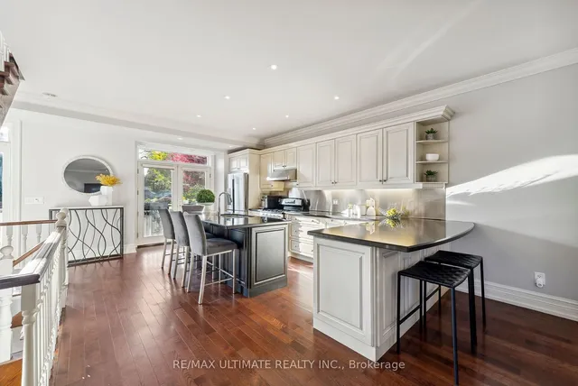 Additional image 14 of 578 Spadina Ave Unit 5