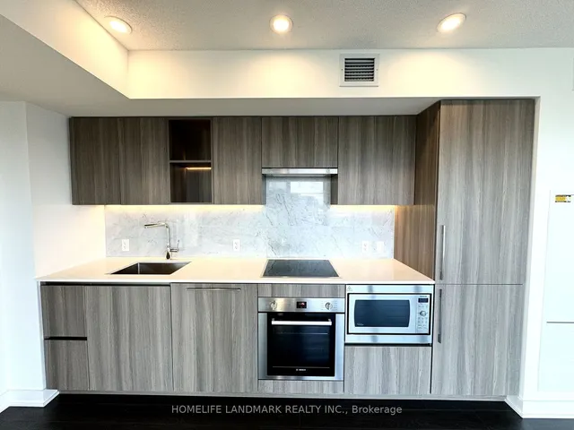 Additional image 6 of 19 Bathurst St Unit 1512