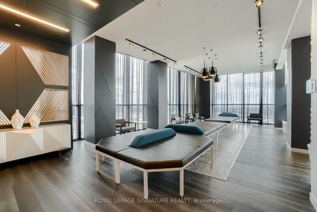 Additional image 34 of 20 Thomas Riley Rd Unit 2204