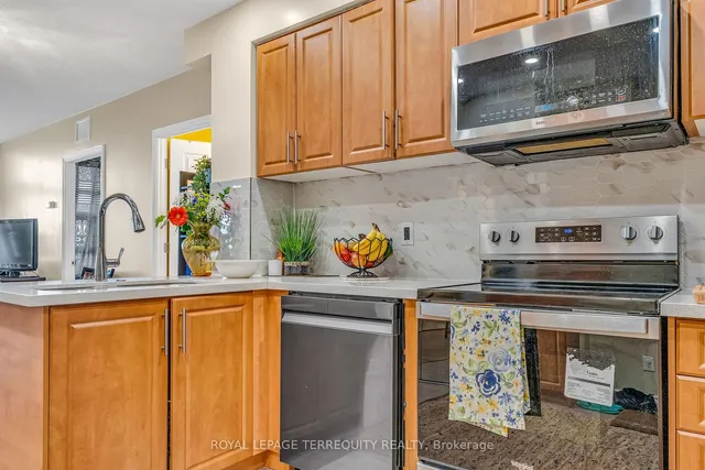 Additional image 13 of 2464 Weston Rd Unit 1014