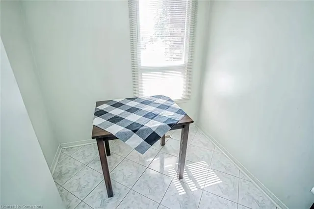 Additional image 18 of 102 Pennyhill Dr