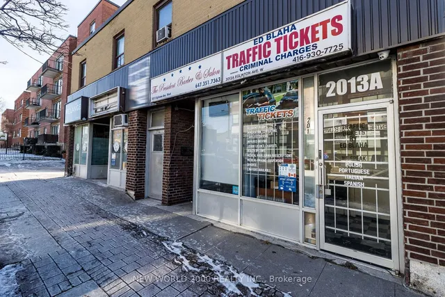 Additional image 3 of 2011 Eglinton Ave