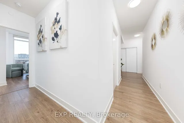 Additional image 7 of 30 Roehampton Ave Unit 2002