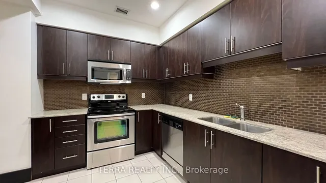Additional image 40 of 55 De Boers Dr Unit LPH09