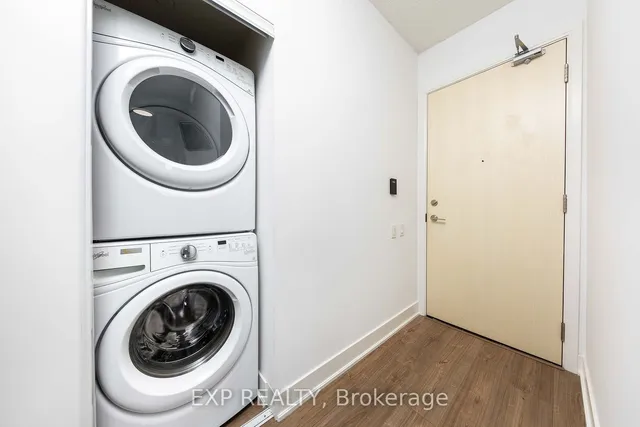Additional image 14 of 30 Roehampton Ave Unit 2002