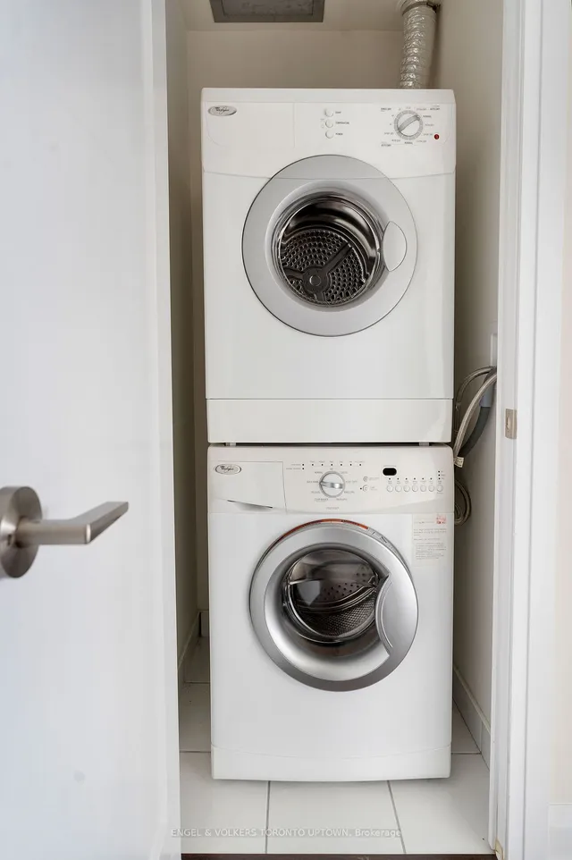 Additional image 17 of 18 Graydon Hall Dr Unit 811