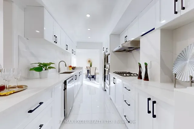 Additional image 14 of 49 Ambercroft Blvd