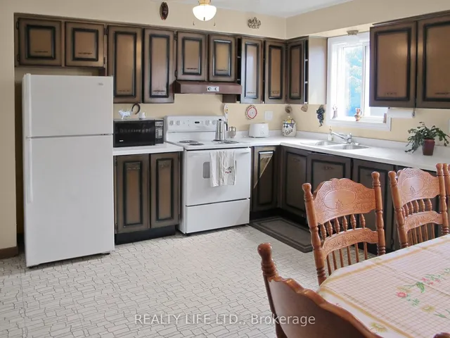 Additional image 12 of 61 Cameron Ave