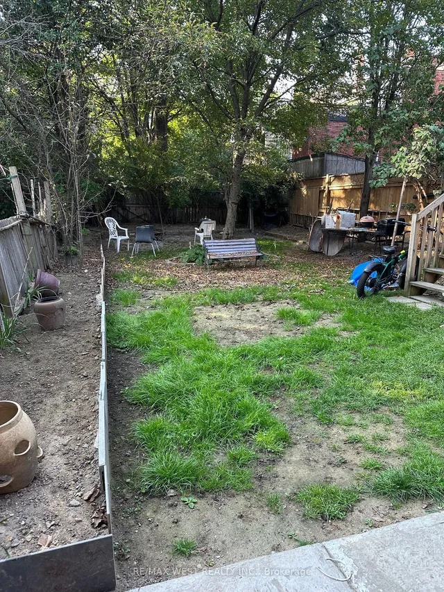 Additional image 3 of 1377 King St