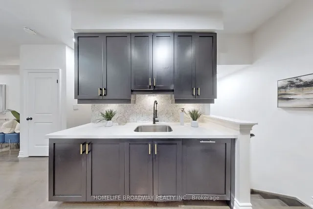 Additional image 15 of 10 Hargrave Lane Unit #18