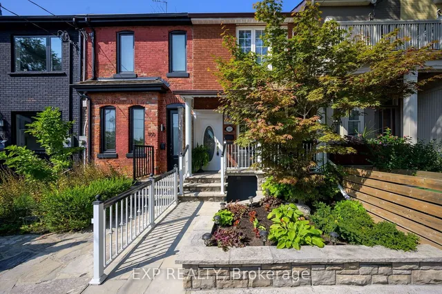 102 Manning Ave