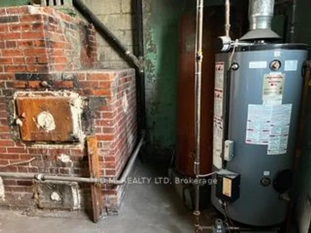 Additional image 11 of 2422 Keele St