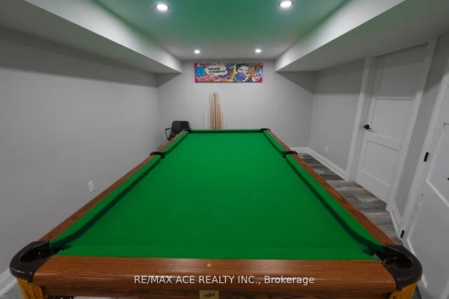 Additional image 24 of 2270 Meadowvale Rd