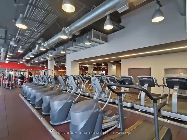 Additional image 28 of 388 Yonge St Unit 6901