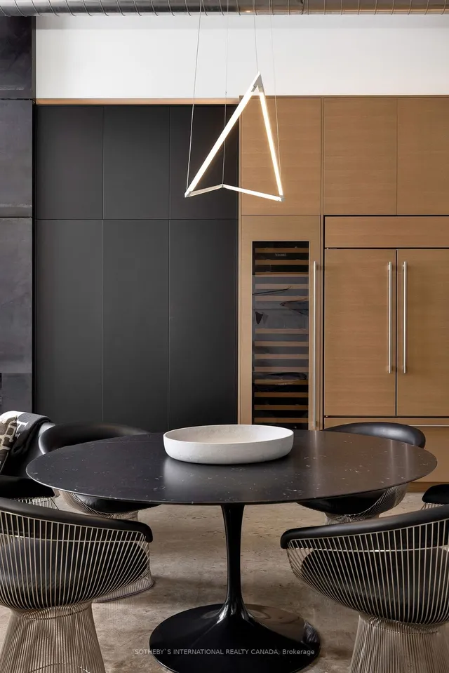 Additional image 13 of 90 Sumach St Unit 702