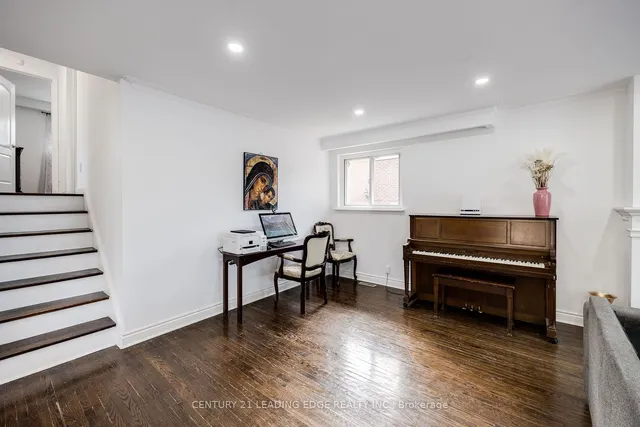 Additional image 7 of 59 ANGORA St