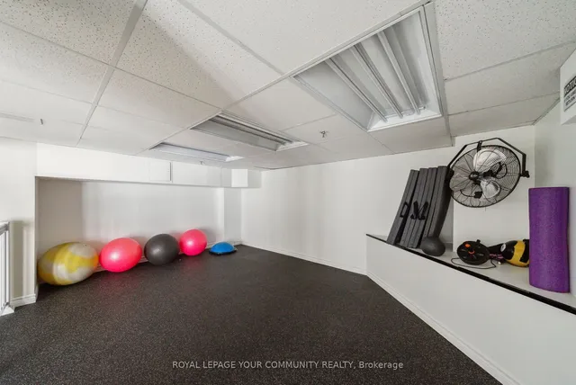 Additional image 29 of 225 Wellesley St Unit 407