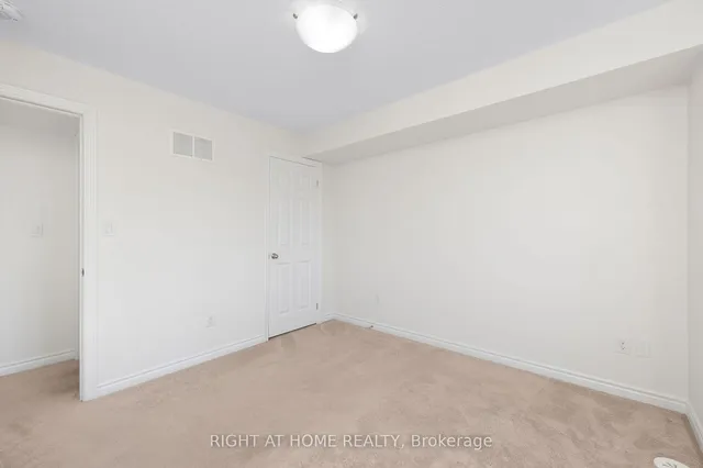 Additional image 21 of 1 Eaton Park Lane Unit 20