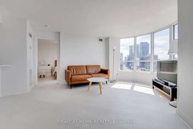 Additional image 21 of 5 Northtown Way Unit 702