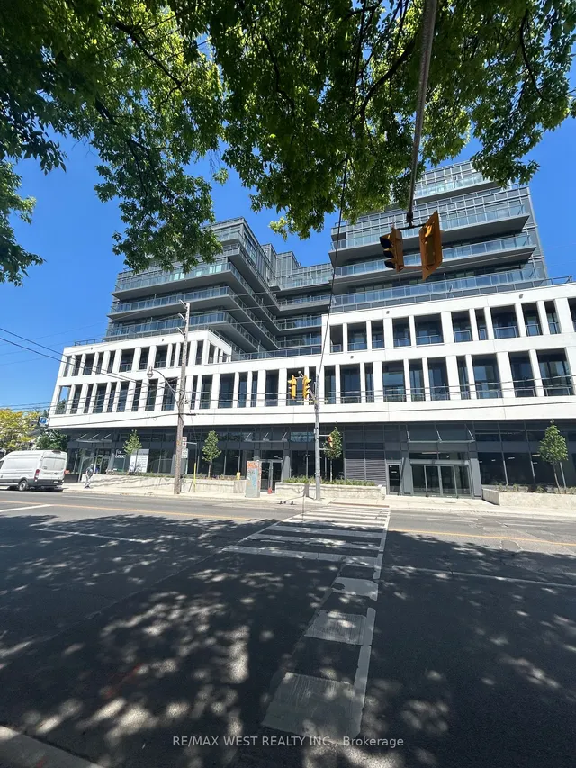 500 Dupont St Unit 216