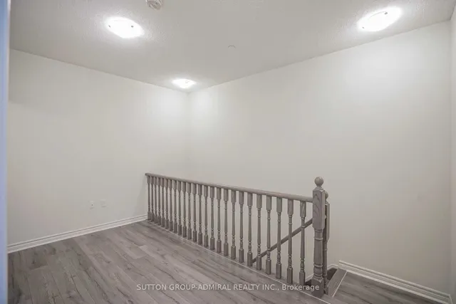 Additional image 13 of 39 Annie Craig Dr Unit Th4