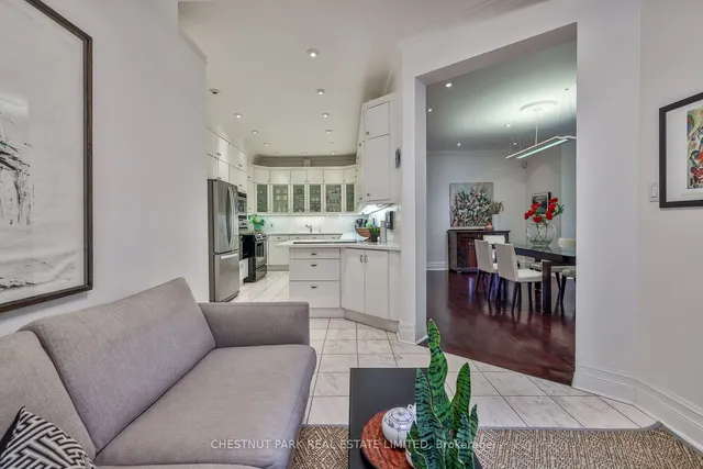 Additional image 13 of 136 Farnham Ave