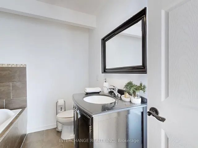 Additional image 19 of 61 Gort Ave